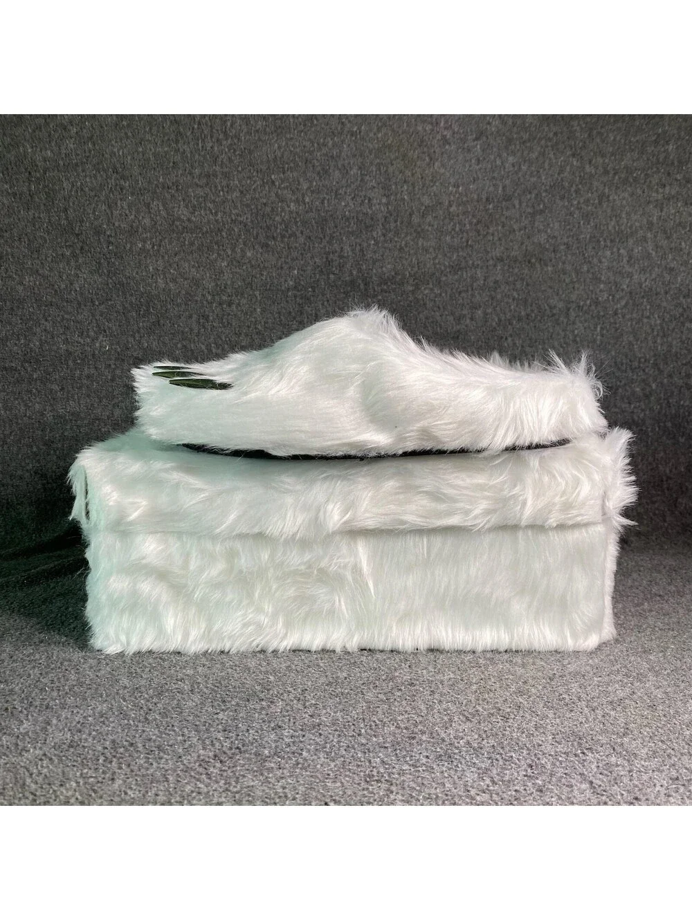 Bravest Studios Slippers Shoes Mens Size 11 White Faux Fur Monster Platform
